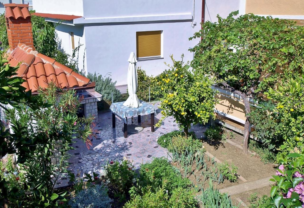 Apartments By The Sea Supetarska Draga - Donja, Rab - 4954 外观 照片