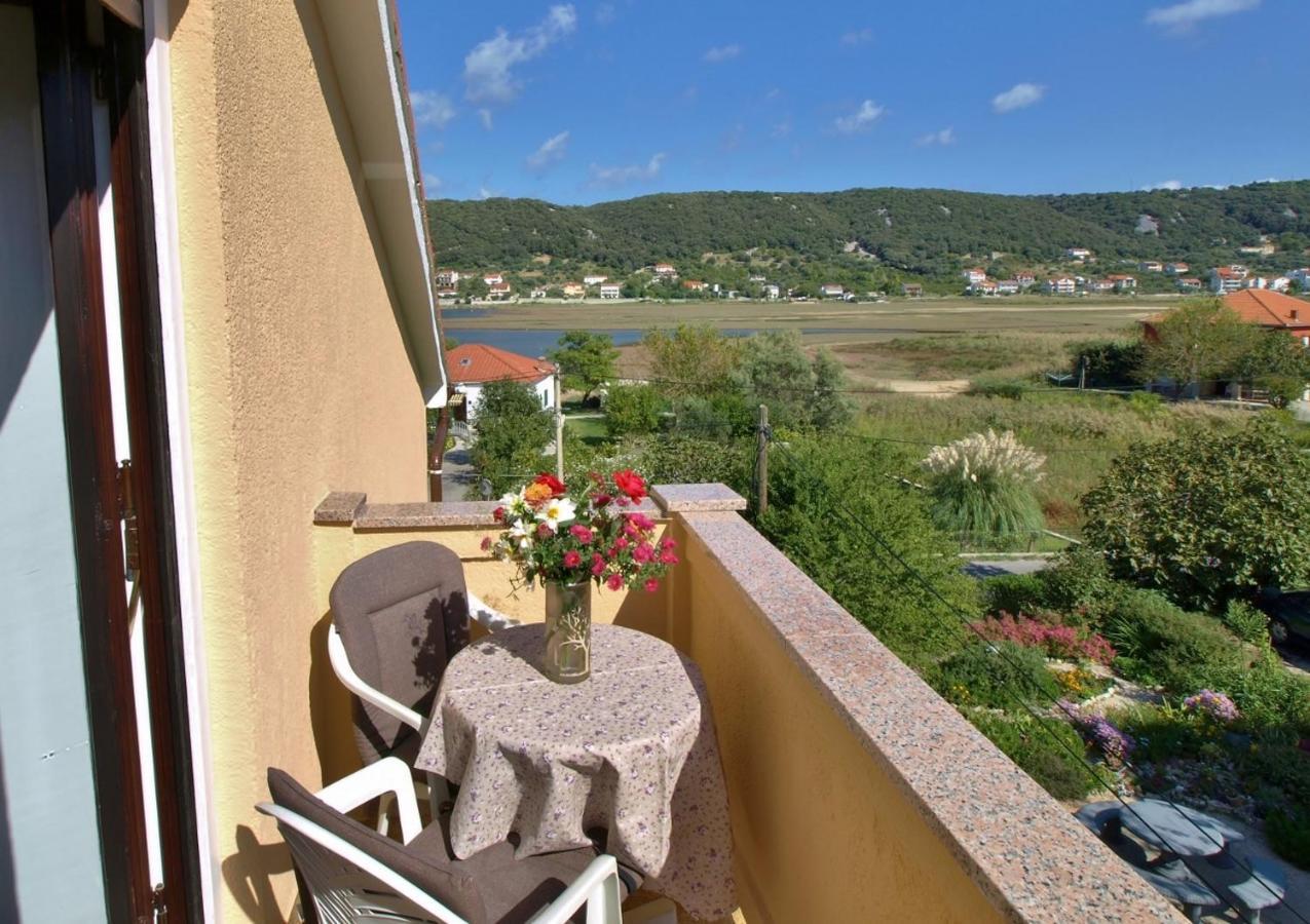 Apartments By The Sea Supetarska Draga - Donja, Rab - 4954 外观 照片